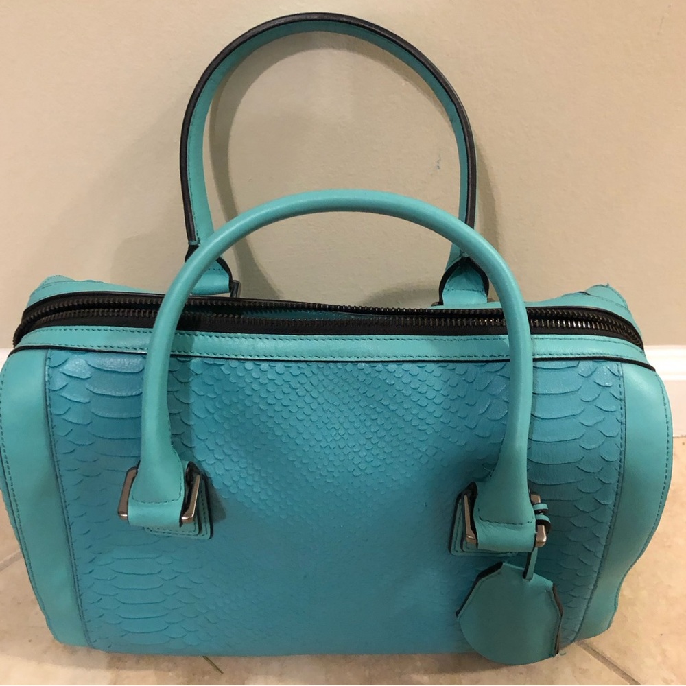 BCBG MaxAzria Aqua bag Unique barrel bag with detachable shoulder strap
